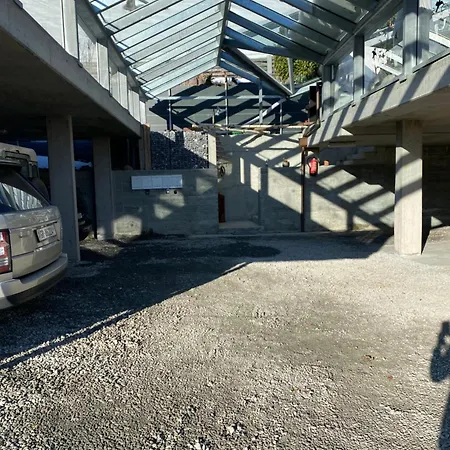 Ferienhaus Aegerta Alte Schreinerei